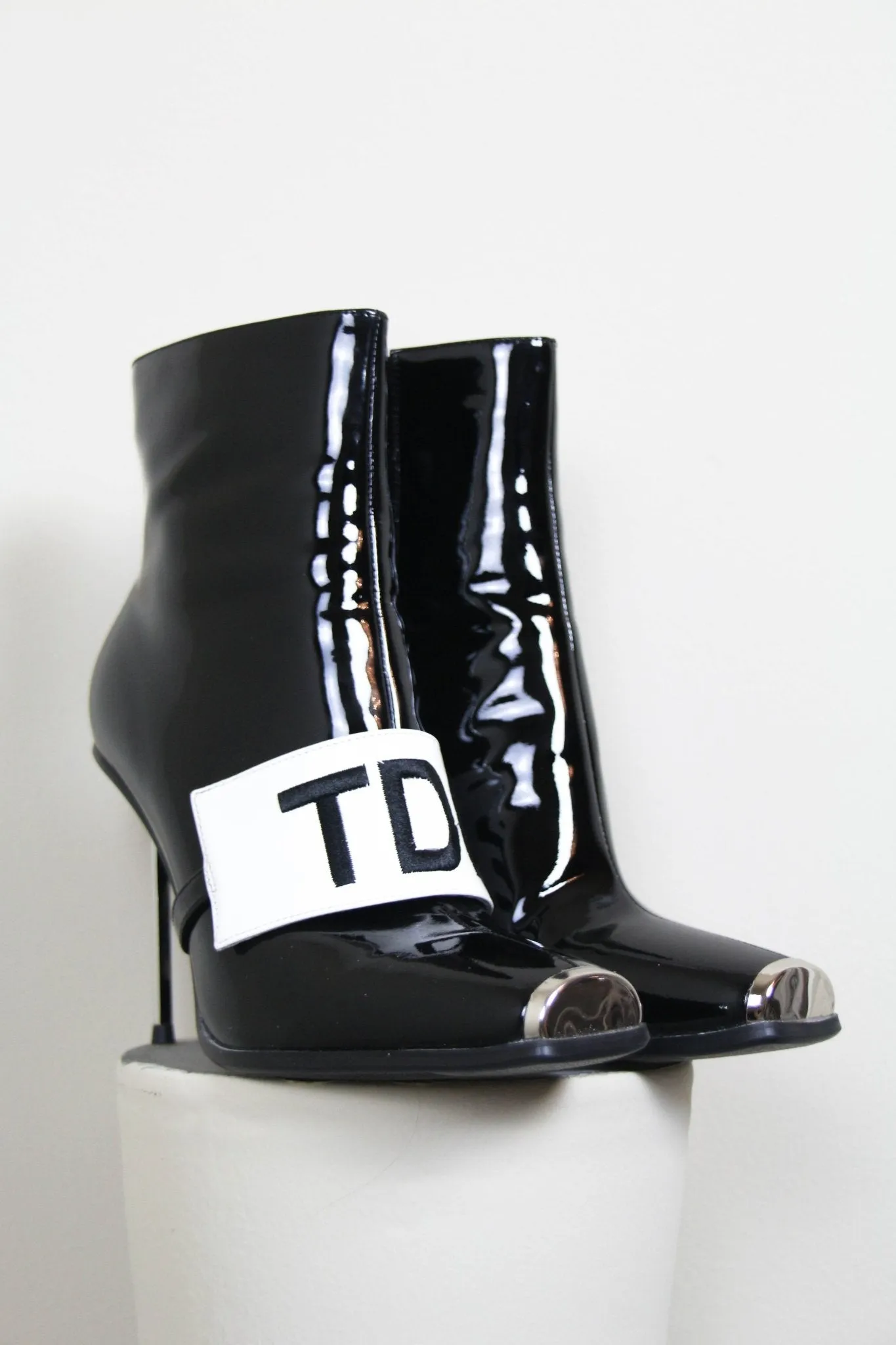 Ankle boots S003