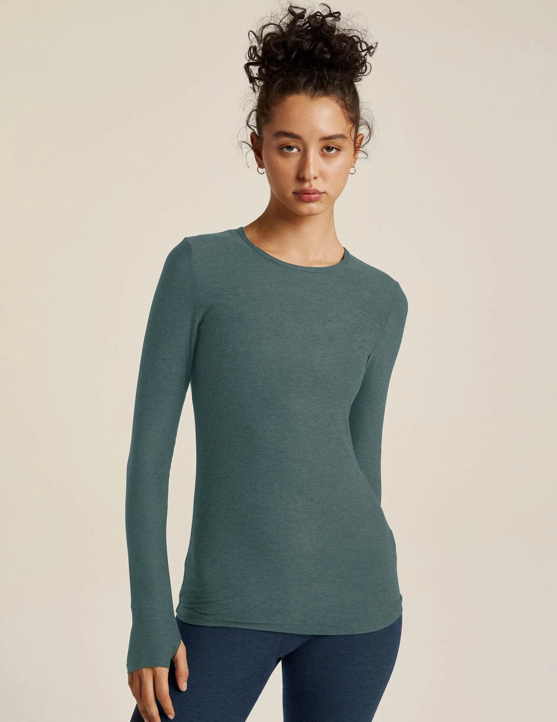 Featherweight Classic Crew Pullover