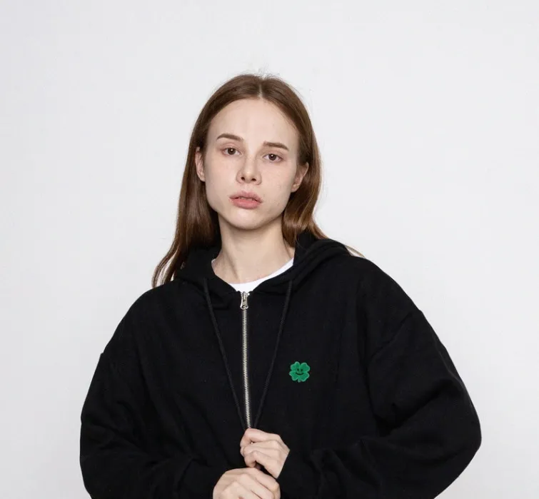 GRAVER  |[GRAVER]★CLOVER SMILE EMBROIDERY HOODED ZIP UP