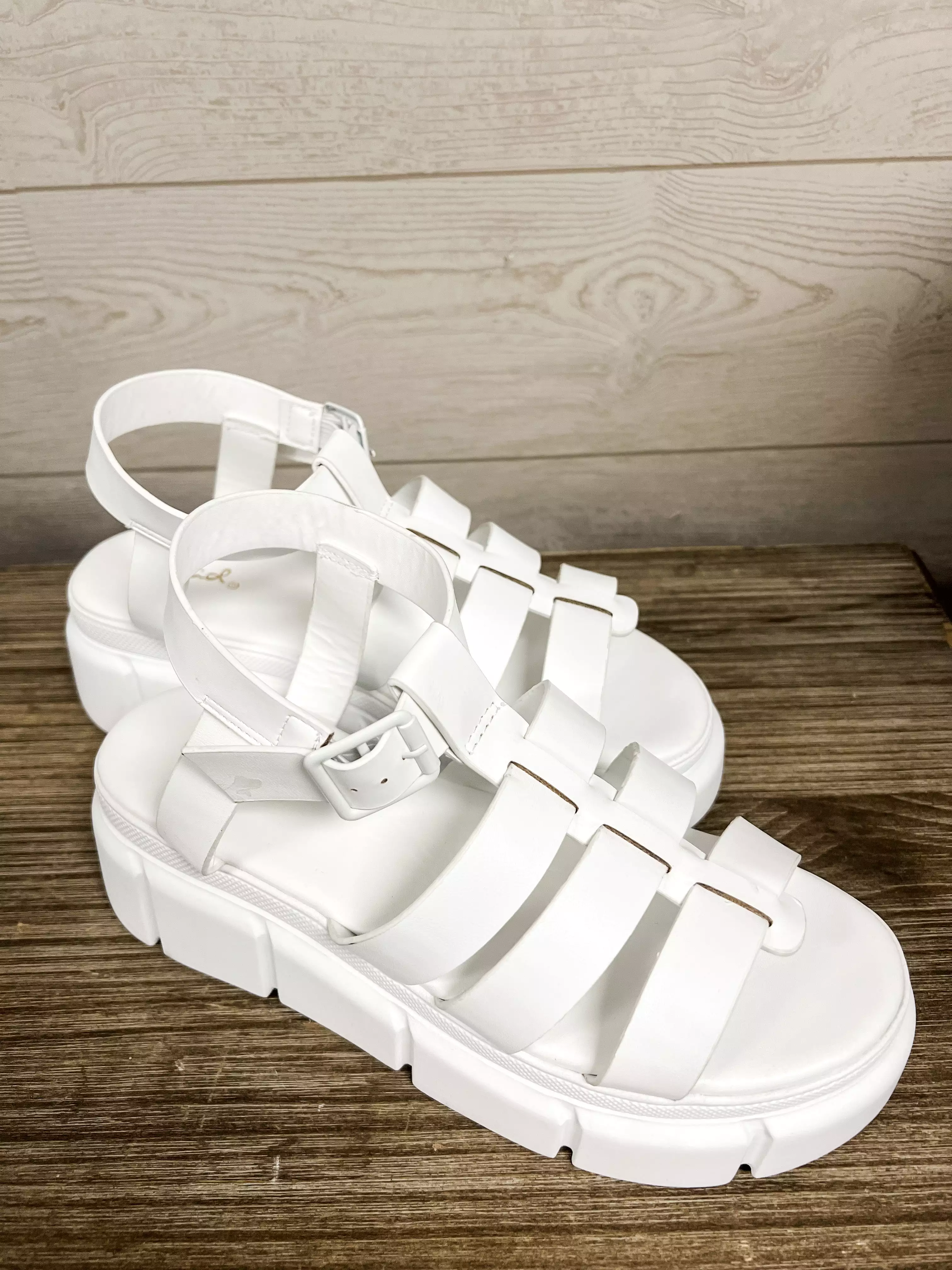 Kessy Sandal