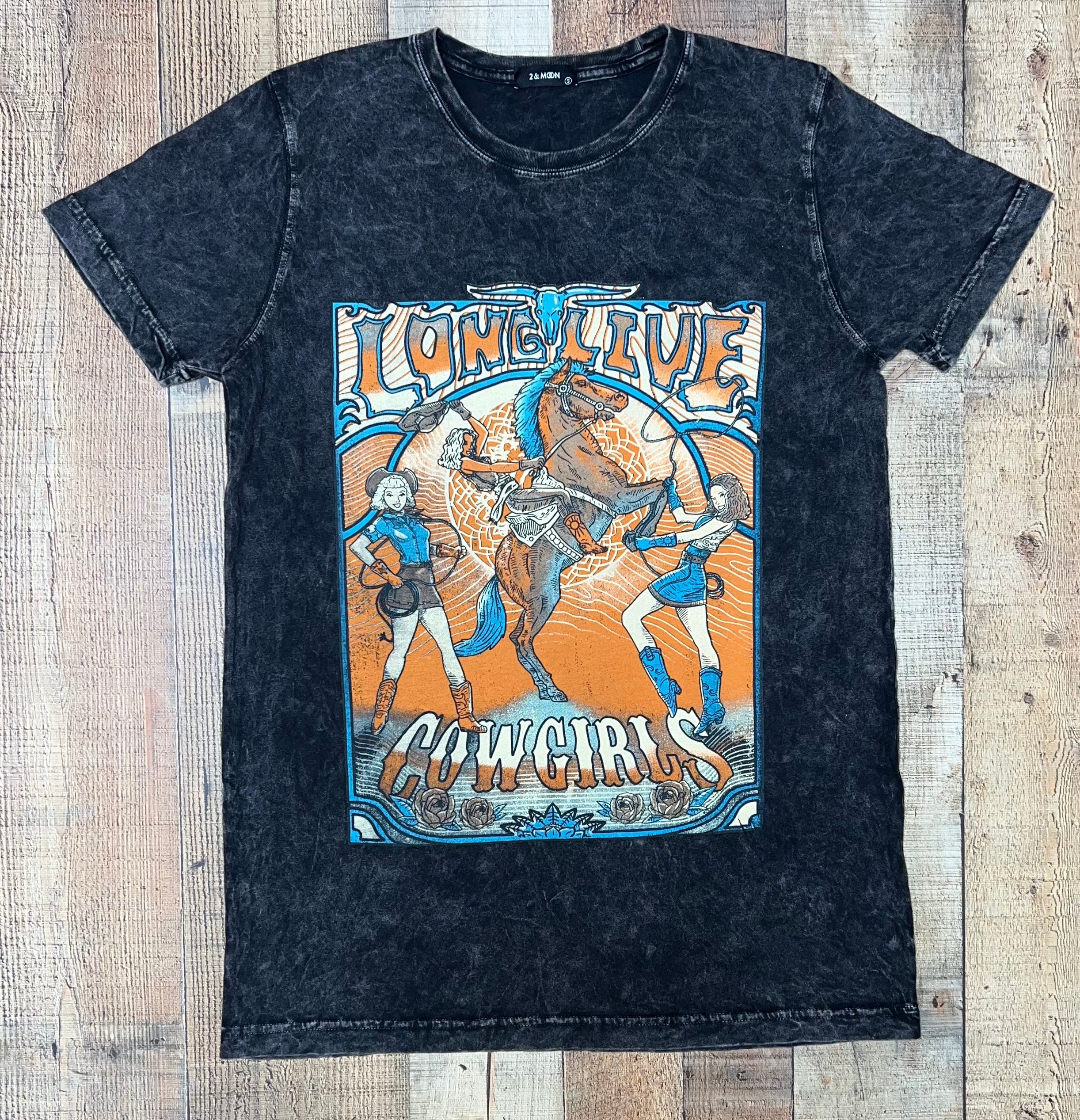 Long Live Cowgirls Tee