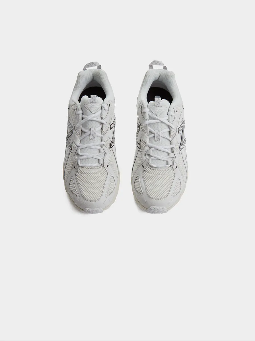 ML610TBA, Nimbus Cloud / White