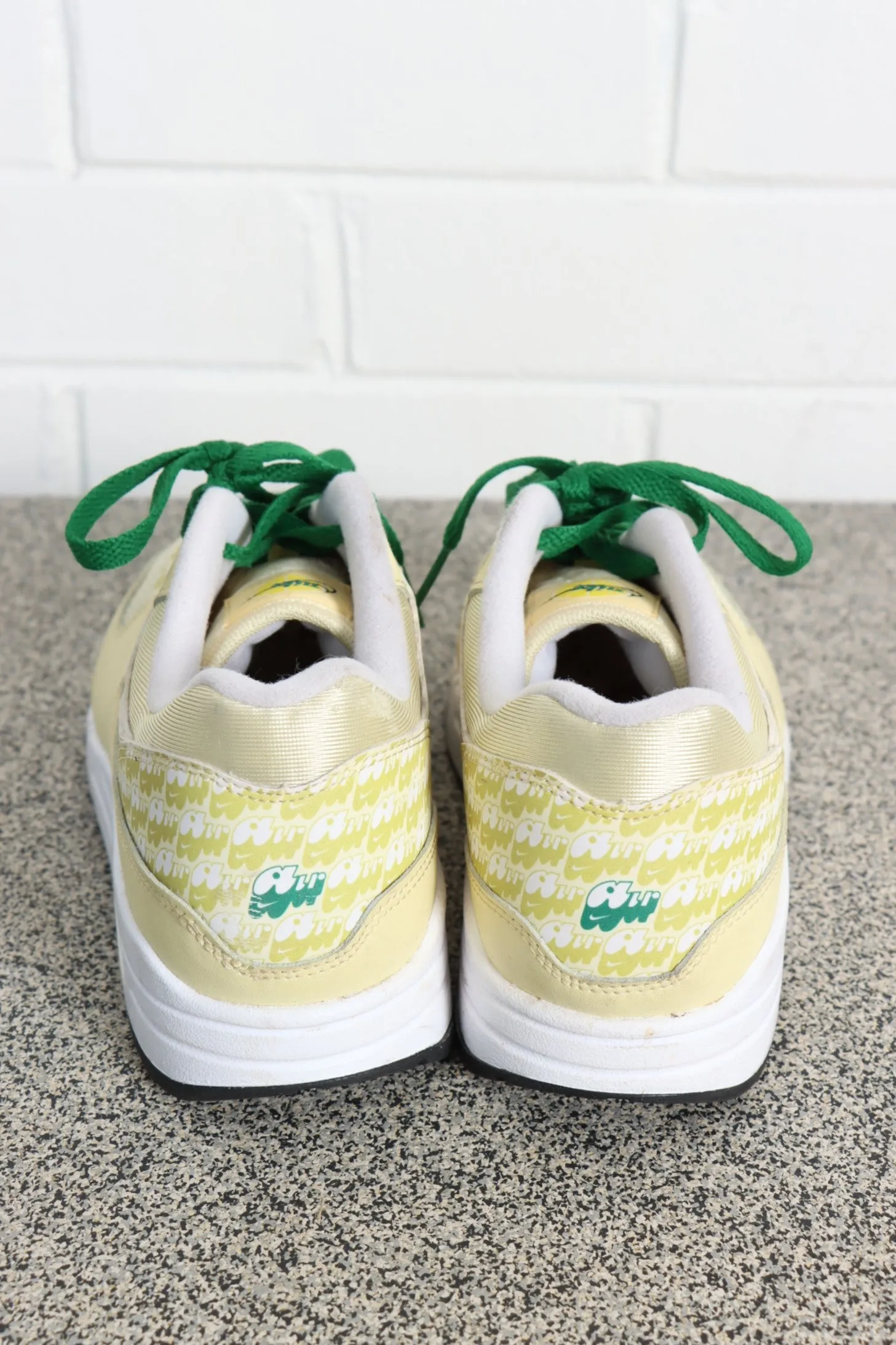 NIKE AIR MAX 1 'Lemonade' CJ0609 700 Lemon Print Sneakers (10)