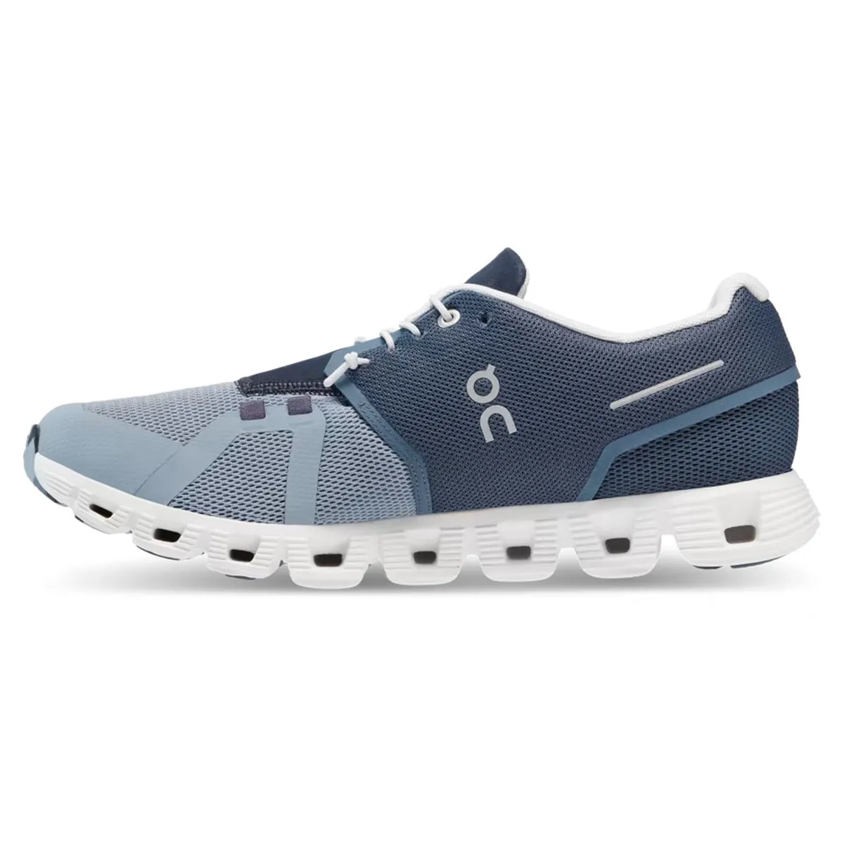 On Running - Cloud 5 Fuse Trainers in Storm/Chambray