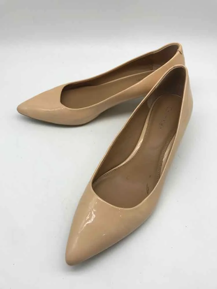 Pre-Owned Calvin Klein Tan Size 7.5 Block Heels