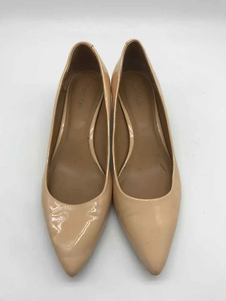 Pre-Owned Calvin Klein Tan Size 7.5 Block Heels