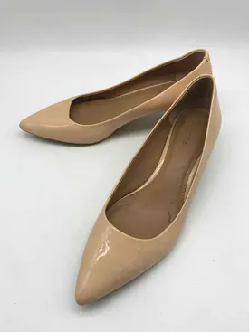 Pre-Owned Calvin Klein Tan Size 7.5 Block Heels