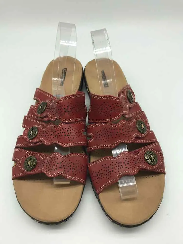 Pre-Owned Clarks Red Size 10 Strappy Sandals