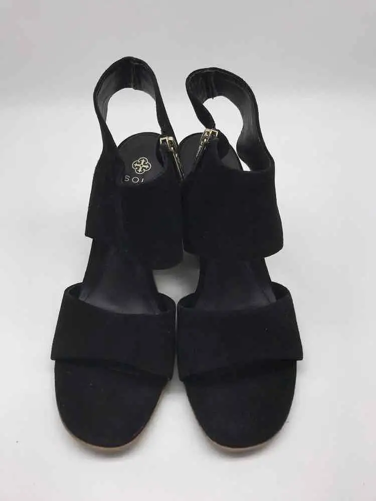 Pre-Owned Isola Black Size 8.5 Strappy Heels