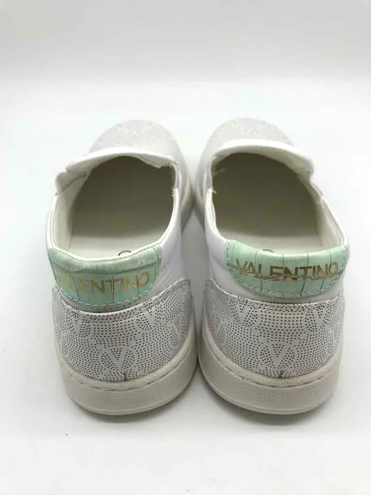 Pre-Owned Valentino By Mario Valentino White Size 8 Slip On Flats