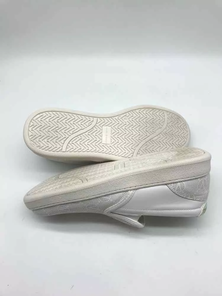 Pre-Owned Valentino By Mario Valentino White Size 8 Slip On Flats