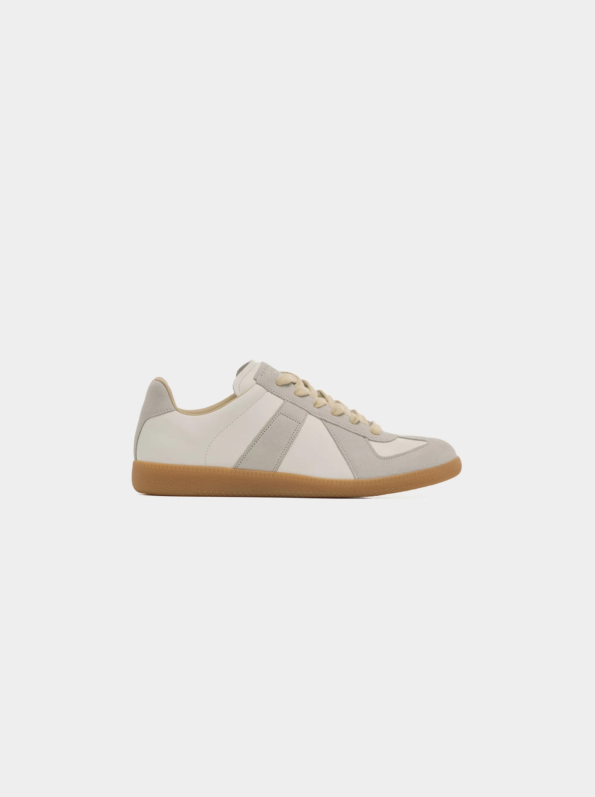 Replica Low Top, White / Gum