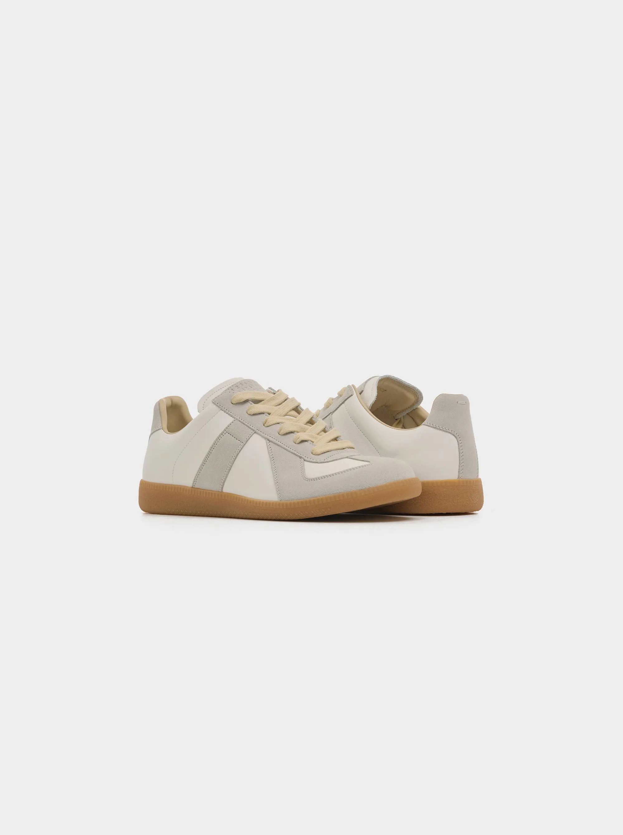 Replica Low Top, White / Gum