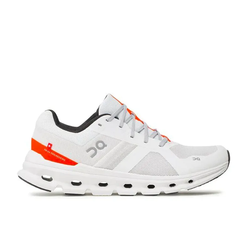 Women's On Cloudrunner Wide (D)